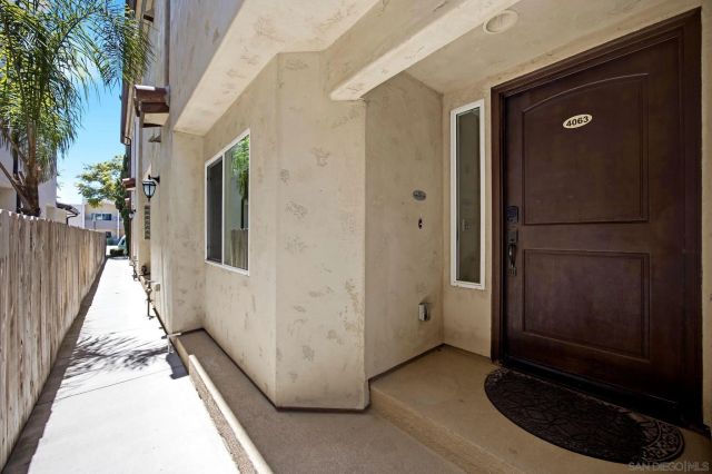 4063 Lamont Street, San Diego, CA 92109