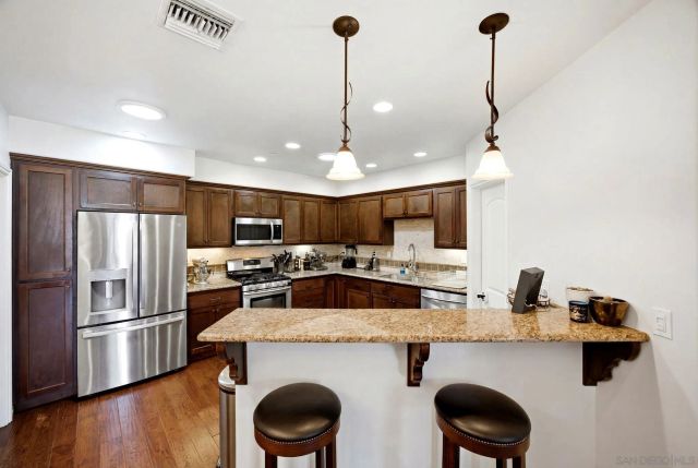 4063 Lamont Street, San Diego, CA 92109