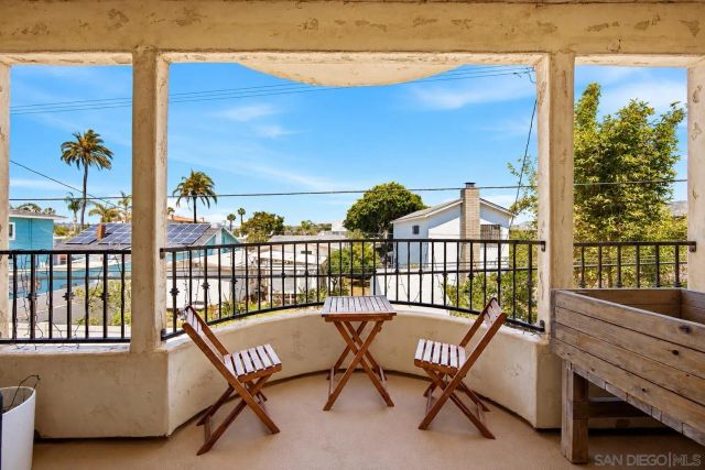 4063 Lamont Street, San Diego, CA 92109