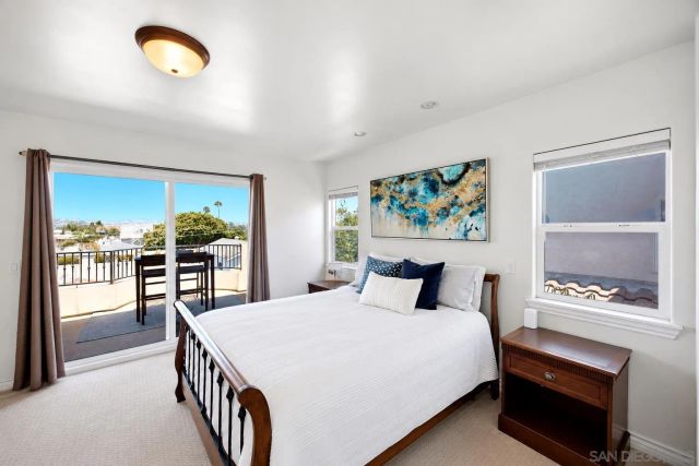 4063 Lamont Street, San Diego, CA 92109