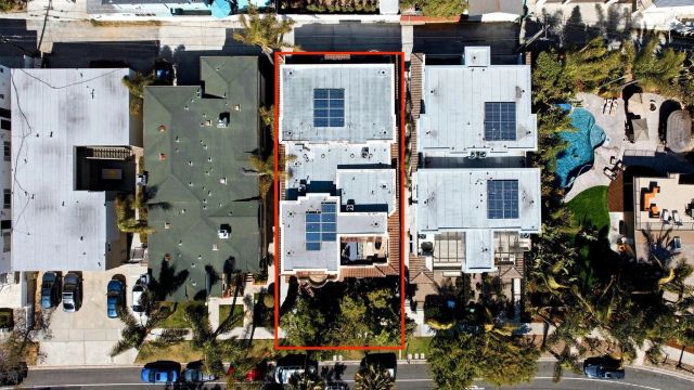 4063 Lamont Street, San Diego, CA 92109