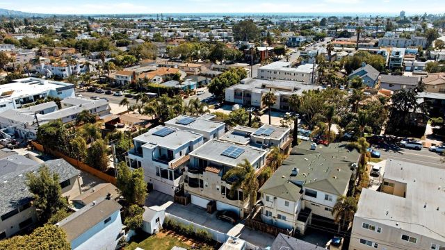 4063 Lamont Street, San Diego, CA 92109