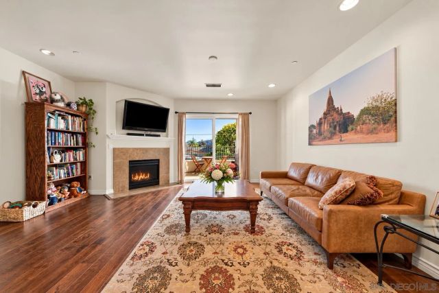 4063 Lamont Street, San Diego, CA 92109