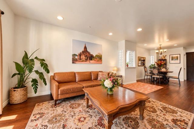 4063 Lamont Street, San Diego, CA 92109