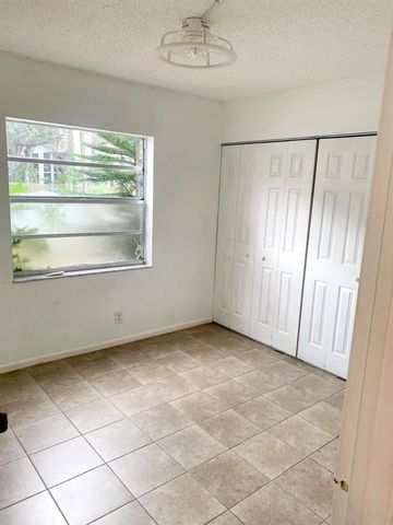 10234 Twin Lakes Drive 16-D, Coral Springs, FL 33071