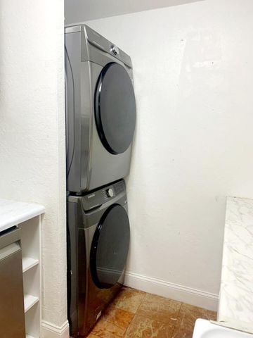 10234 Twin Lakes Drive 16-D, Coral Springs, FL 33071