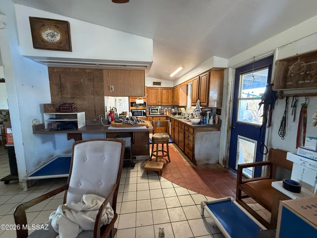 6260 N Desert Foothills Drive, Tucson, AZ 85743