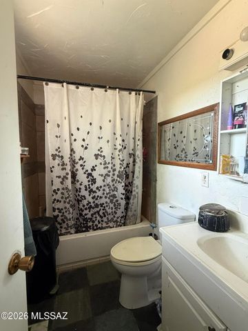 6260 N Desert Foothills Drive, Tucson, AZ 85743