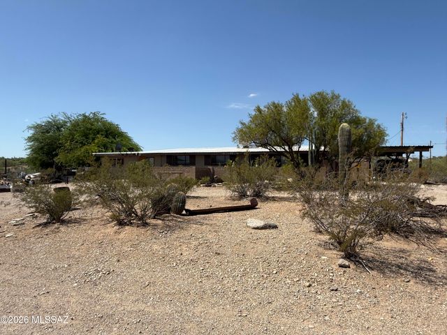 6260 N Desert Foothills Drive, Tucson, AZ 85743