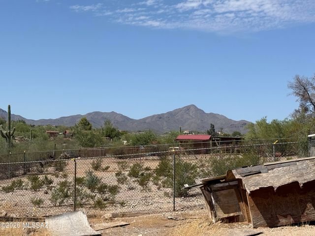 6260 N Desert Foothills Drive, Tucson, AZ 85743