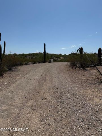 6260 N Desert Foothills Drive, Tucson, AZ 85743