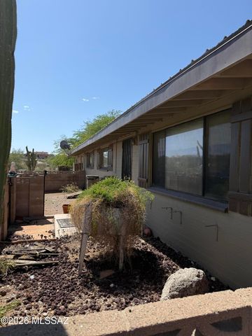 6260 N Desert Foothills Drive, Tucson, AZ 85743