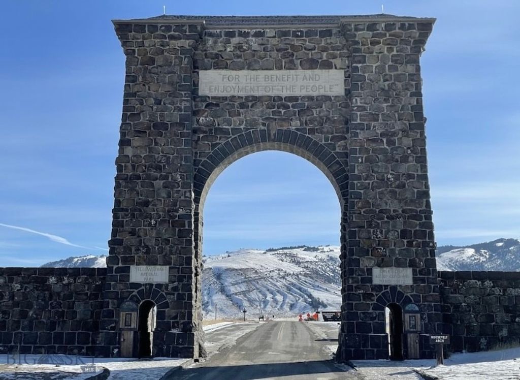 305 Spring Street A-D, Gardiner, MT 59030 photo 14