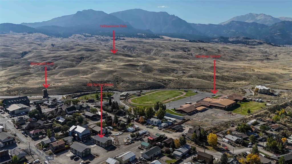 305 Spring Street A-D, Gardiner, MT 59030 photo 4