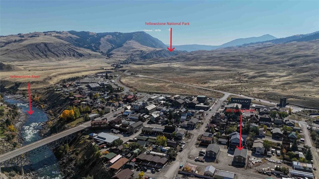 305 Spring Street A-D, Gardiner, MT 59030 photo 5