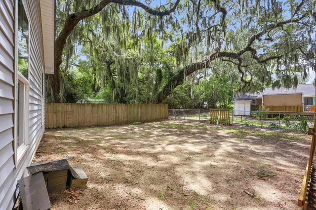 403 Bayview Dr., Georgetown, SC 29440