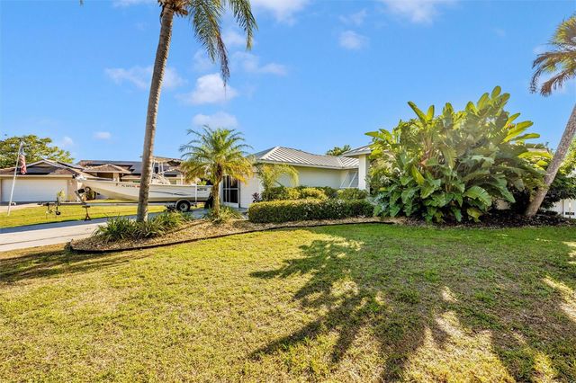 125 ENGLEWOOD GARDEN COURT, Englewood, FL 34223