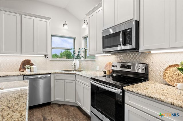1819 Rustic Manor Drive, Temple, TX 76502