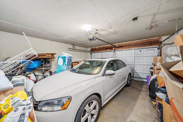 2950 Shelly Lane 2950, Aurora, IL 60504