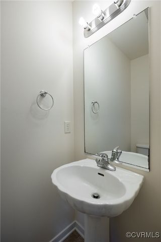 7843 Willow Walk Dr, Chesterfield, VA 23832
