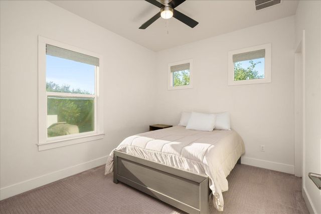 625B Las Colinas DR, Wimberley, TX 78676