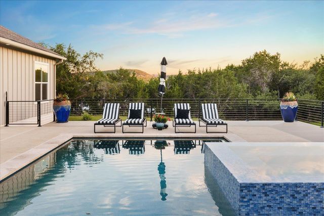 625B Las Colinas DR, Wimberley, TX 78676