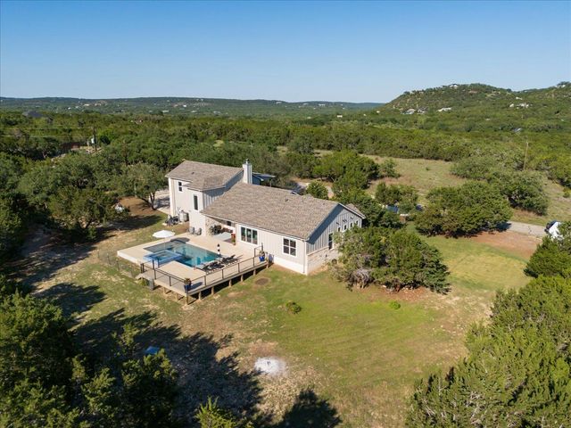 625B Las Colinas DR, Wimberley, TX 78676