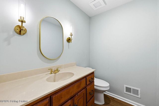1904 Charbdin Pl, Louisville, KY 40207