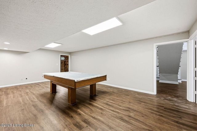 1904 Charbdin Pl, Louisville, KY 40207