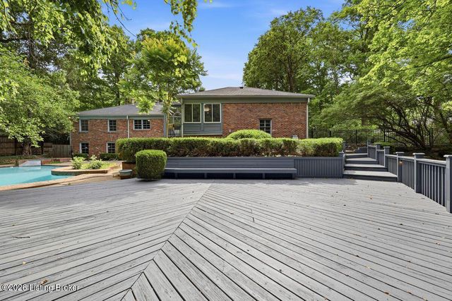 1904 Charbdin Pl, Louisville, KY 40207