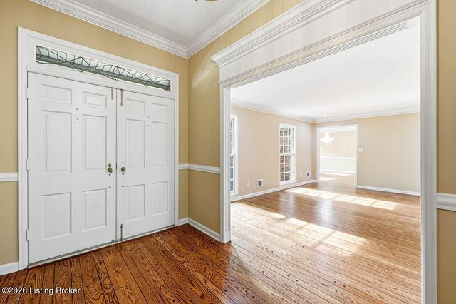 1904 Charbdin Pl, Louisville, KY 40207
