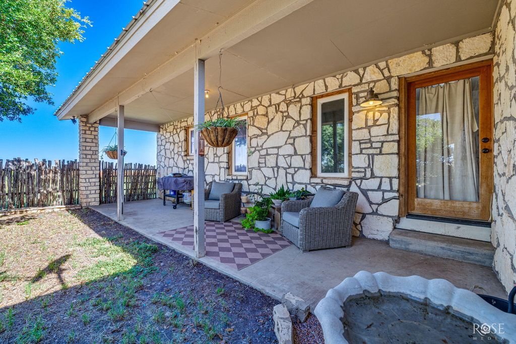 Image 31 of property listing at 6825 Hawk Avenue, San Angelo, TX 76905
