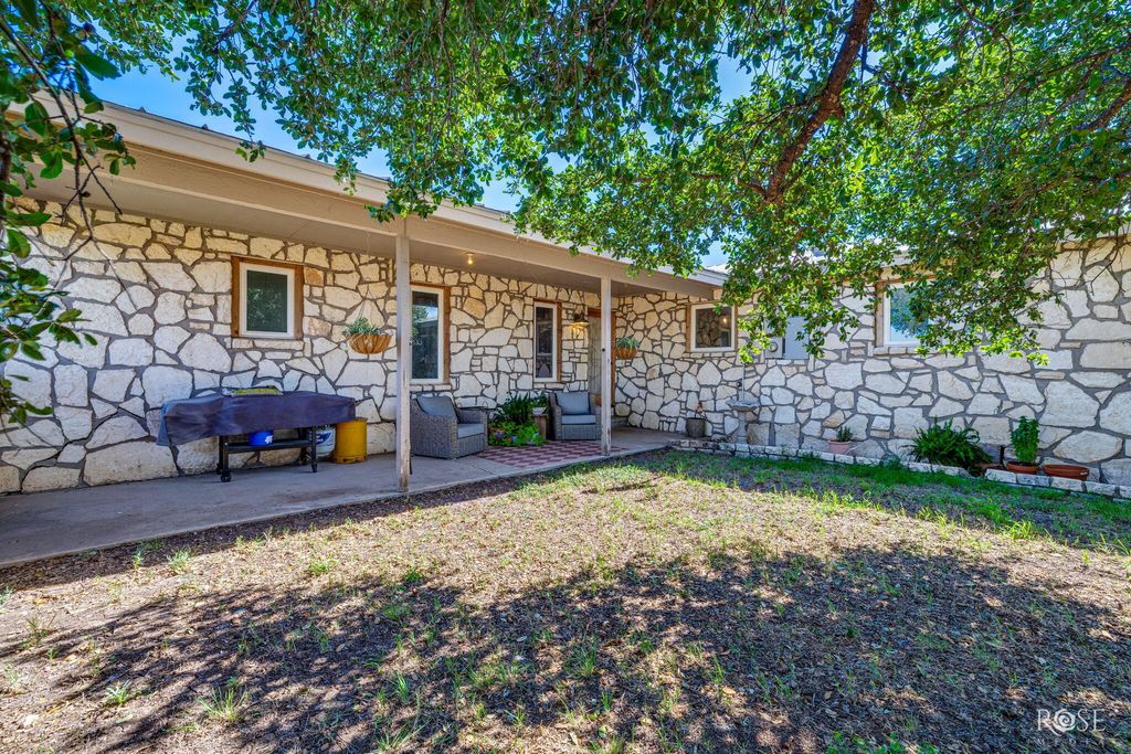 Image 33 of property listing at 6825 Hawk Avenue, San Angelo, TX 76905