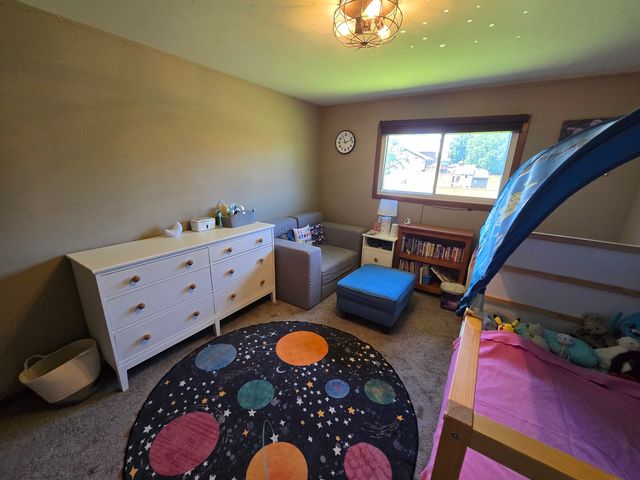 17042 Lockwood Avenue, Oak Forest, IL 60452