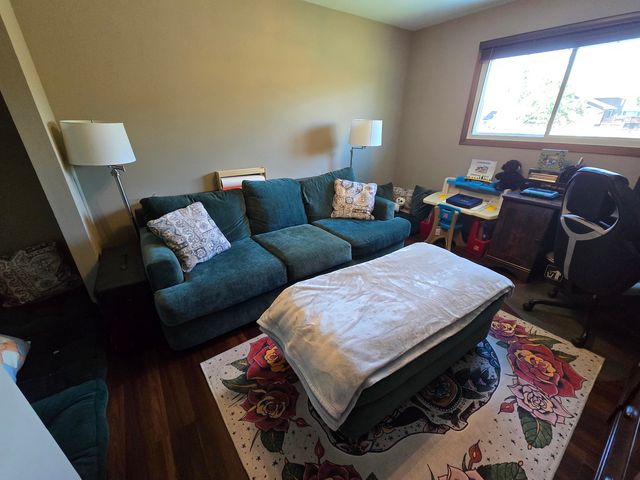 17042 Lockwood Avenue, Oak Forest, IL 60452