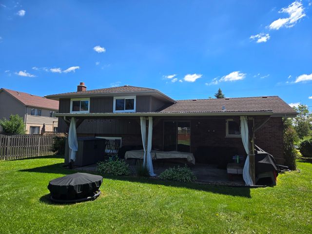 17042 Lockwood Avenue, Oak Forest, IL 60452