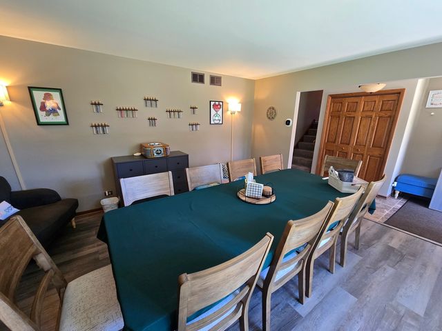 17042 Lockwood Avenue, Oak Forest, IL 60452