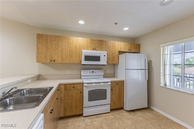 1328 SE 8th AVE 1-10, Cape Coral, FL 33990