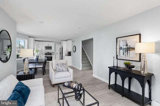 6124 CAMDEN AVE, Pennsauken, NJ 08110