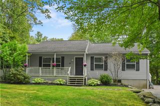 29 Prescott Street, Rutland, MA 01543