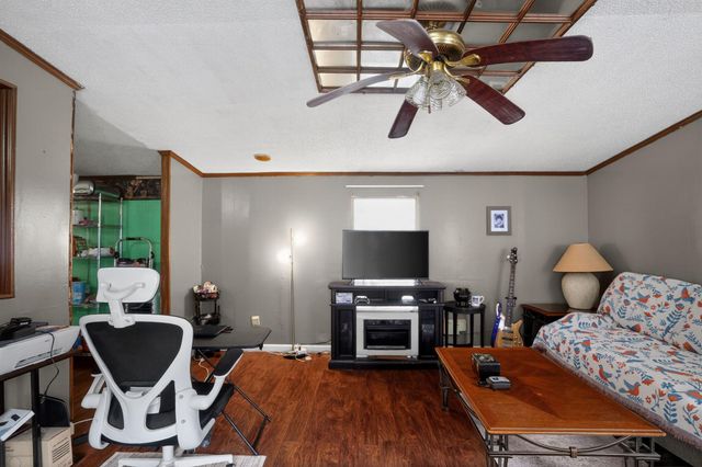 428 Kelly Fork Road, Hazard, KY 41701