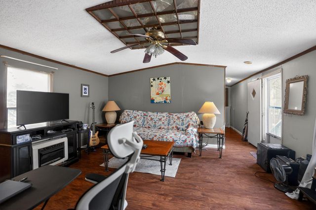 428 Kelly Fork Road, Hazard, KY 41701