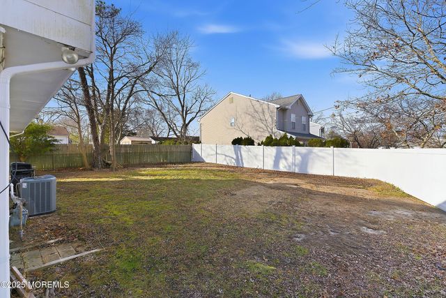 2178 Lanes Mill Road, Brick, NJ 08724