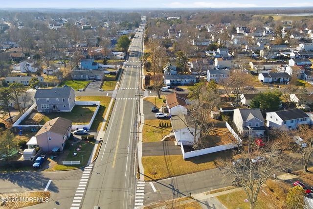 2178 Lanes Mill Road, Brick, NJ 08724