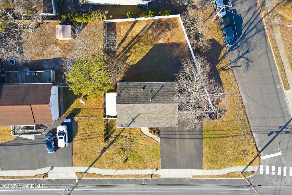 2178 Lanes Mill Road, Brick, NJ 08724