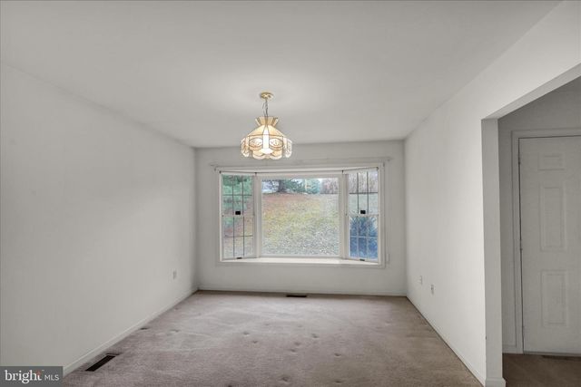 60 PLEASANT DR, Bernville, PA 19506