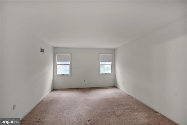 60 PLEASANT DR, Bernville, PA 19506