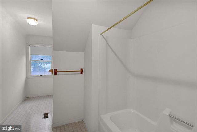 60 PLEASANT DR, Bernville, PA 19506