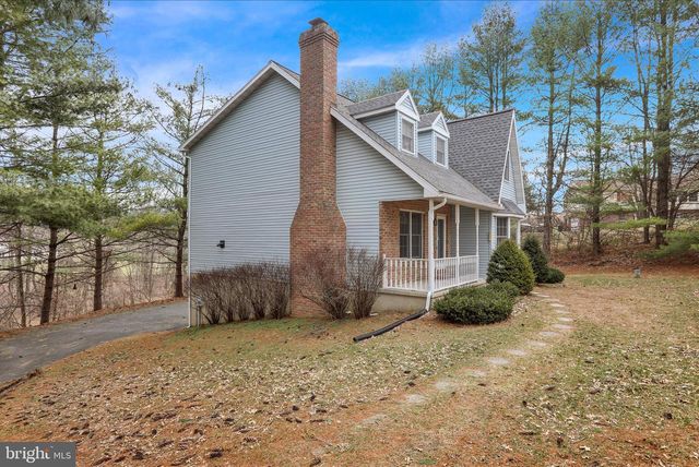 60 PLEASANT DR, Bernville, PA 19506