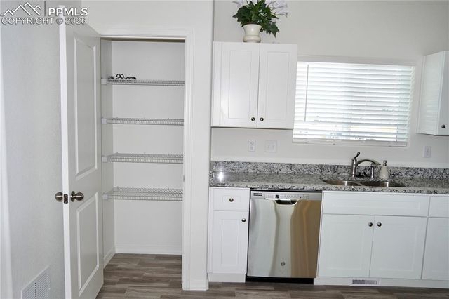 706 Grissom Drive, Colorado Springs, CO 80915